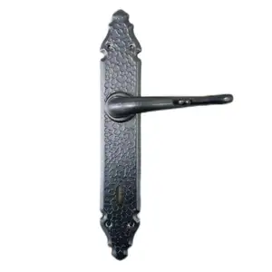 Serrure de porte intérieure en alliage de zinc de haute qualité conception simple poignée de porte à barre droite noire sur plaque