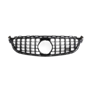 Grille de style C63 AMG 15-18 en noir brillant/argenté W205 C63 - Product Image 3
