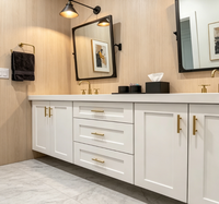 Meuble-lavabo double vasque de style américain avec armoire blanche et poignées dorées