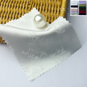 Tessuto per pigiama personalizzato di lusso in poliestere 100%, campione gratuito, tessuto in poliestere - Product Image 2