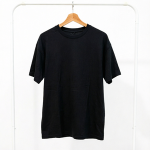 T-shirt Homme Noir Lourd en Coton Uni Col Rond Manches Courtes Coupe Oversize Streetwear Vente en Gros - Product Image 1