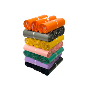 Bolsas de Envío de Plástico Autosellables Blancas, Económicas y Listas para Enviar, Bolsas de Polietileno Brillante para Ropa - Product Image 6