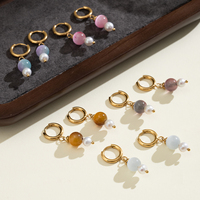Pendientes de Aro con Perlas de Agua Dulce de Color Caramelo y Piedras Naturales, Acero Inoxidable con Baño de Oro PVD, Joyería Hecha a Mano