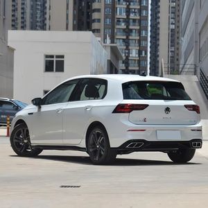 Usado para Golf <span class=keywords><strong>2022</strong></span> 1.4TSI 8 R-Line Sedán Automático 1-25000 Millas Asientos de Cuero Luces LED Techo Solar - Product Image 3