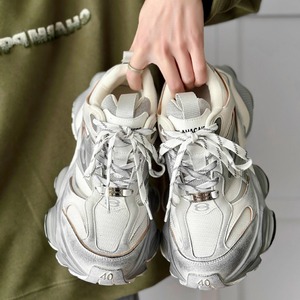 Sneakers de sport unisexes de luxe de haute qualité, style décontracté, chaussures à plateforme tendance et populaires - Product Image 6