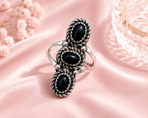 Anillo de Cóctel con Piedra Preciosa de Ónix Negro Vintage, Plata de Ley 925, Engaste de Bisel Ovalado, Joyería Unisex, Regalo, Uso Diario - Product Image 1