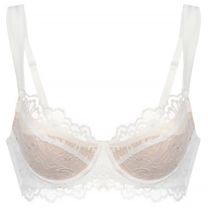 Ensemble de lingerie élégant en dentelle blanche, soutien-gorge à armatures et culotte bikini avec bonnets push-up et bretelles ajustables pour femme - Product Image 6