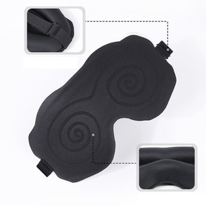 Vente en gros de masque pour les yeux occultant de sommeil masque pour les yeux respirant de simulation double face en soie avec logo personnalisé - Product Image 3