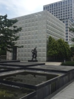 Panneaux de mur-rideau contemporains en aluminium avec découpes géométriques pour l'extérieur des bâtiments, revêtement poudré anti-corrosion