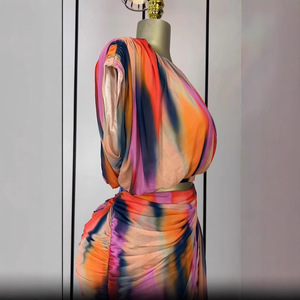 Ensemble 2 pièces haut et jupe courte pour femme, col rond, haut sans manches plissé imprimé tie-dye à nouer, haut de gamme, Sehe Fashion - Product Image 4