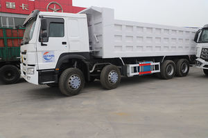 Nouveau camion à benne basculante robuste HOWO, roue motrice 6x4 à conduite à droite, direction à gauche 5t, poids total du véhicule diesel - Product Image 5