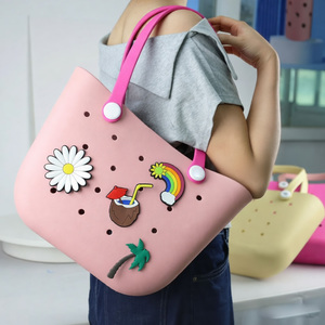 <span class=keywords><strong>2026</strong></span> 年新款 TikTok 热门商品 女式 EVA 穿孔沙滩手提包 都市简约风格 轻便耐用 可水洗 适合海滩礼品店 - Product Image 2