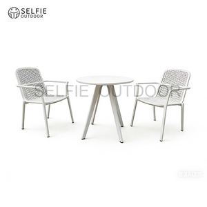 Ensemble de mobilier de jardin - Product Image 1