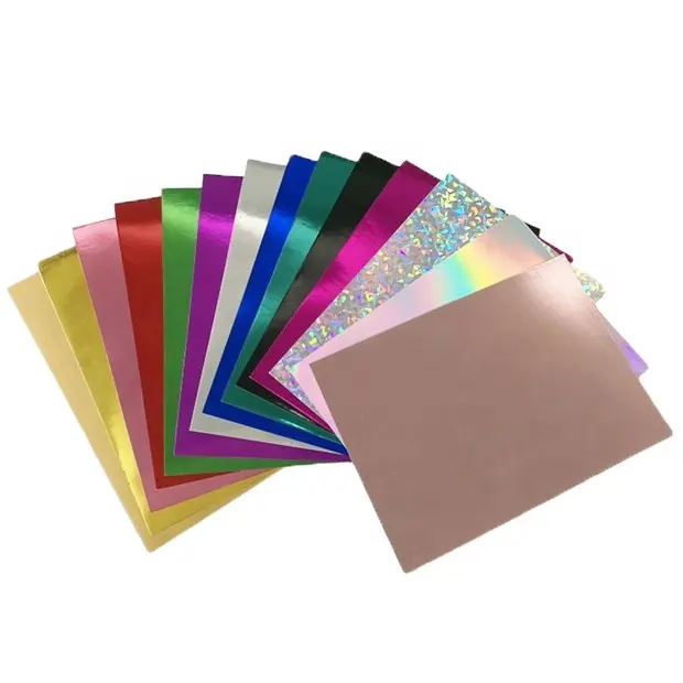 Hot bán chạy nhất kim loại giấy Holographic A4 cardstock gương lá kim loại giấy các tông
