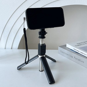 Trépied magnétique <span class=keywords><strong>Selfie</strong></span> <span class=keywords><strong>Stick</strong></span> avec télécommande compatible avec MagSafe pour <span class=keywords><strong>iPhone</strong></span> 12/<span class=keywords><strong>13</strong></span>/14/15/16 Series et téléphones Android - Product Image 5