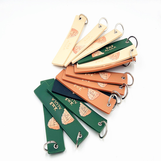 Custom Eco-Friendly Waterproof Silicone Keychain Stainless Steel Multi-color CMYK Printed Logo for New Business Promotional