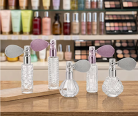 Vente en gros de flacons de parfum à air comprimé de 10 ml, emballage cosmétique haut de gamme, flacon carré en verre avec pulvérisateur à pompe