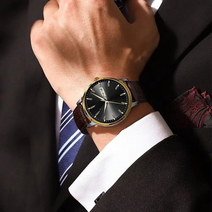 Reloj de Lujo para Hombre, Nuevo, Ultrafino, con Doble Calendario, Correa de Cuero, Cristal de Zafiro, Resistente al Agua 50m - Product Image 1