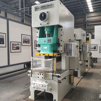 Presse à poinçonner pneumatique CNC pour tôles avec course de glissière réglable pour la production en atelier