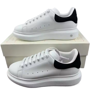 Latest Design Luxury Fashion Unisex Casual Sport Shoes Genuine Leather Cushioning Lace-up <b>Sneakers</b> for Men - Product Image 1