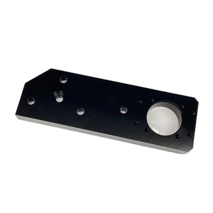 Plaque de fixation en aluminium usinée CNC sur mesure, base de montage multi-trous anodisée noire pour pièces de robot - Product Image 3