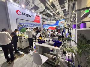 <span class=keywords><strong>Machine</strong></span> commerciale de chapeau de <span class=keywords><strong>pompon</strong></span> de bonnet <span class=keywords><strong>à</strong></span> la <span class=keywords><strong>mode</strong></span> - Product Image 2