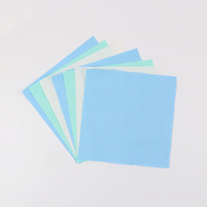 Papier crépon médical jetable pour stérilisation, papier d'emballage médical, pure pâte de bois, respectueux de l'environnement, stérile - Product Image 1