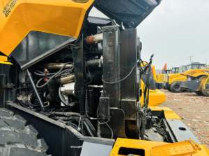 Chargeuse sur pneus LiuGong 856H d'occasion, équipement de construction pour l'exploitation minière et les carrières, longue durée de vie, en bon état - Product Image 6