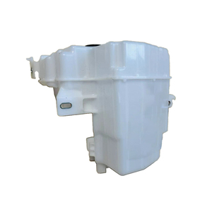 Maictop <span class=keywords><strong>Tiktok</strong></span> HotSelling Car Auto Parts <span class=keywords><strong>Pièces</strong></span> automobiles Accessoires appropriés Réservoir d'essuie-glace pour Toyota Tacoma 2024 85315-AK010 - Product Image 4