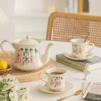 Service à thé de luxe de style européen avec bordure dorée, peint à la main, écologique, vert et rose, haut de gamme, rétro, motif floral, pour café et thé