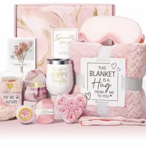 Nuovo Cesto Regalo per il <span class=keywords><strong>10</strong></span>° Compleanno delle Ragazze - Lussuoso e Raffinato Set Regalo con Stampa Digitale, Unico e Carino per Figlia, Migliore Amica, Nipote - Product Image 2