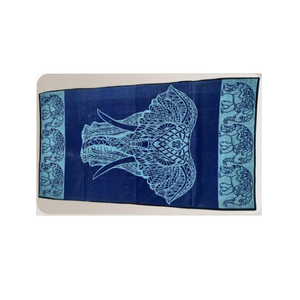 Toalla de Playa Jacquard de Hilo Reciclado Premium, Diseñada para una Absorbencia Superior, Comodidad Transpirable, Arte Textil con Colores Ricos - Product Image 5