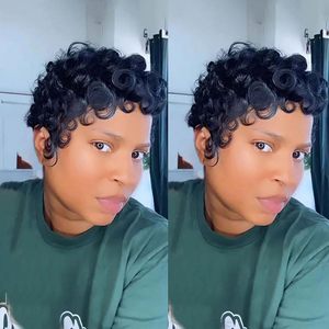 <span class=keywords><strong>Parrucche</strong></span> Corte Pixie in <span class=keywords><strong>Capelli</strong></span> Umani Vietnamiti per Donne di Colore, Senza Colla, Pre-Sfoltite, Ricci Morbidi <span class=keywords><strong>con</strong></span> <span class=keywords><strong>Frangia</strong></span>, Nero Naturale - Product Image 2