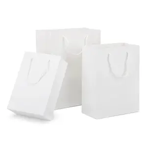 White Cardboard Pure Clothing Store Packaging Gift Tote Digital Printed For Store Displays