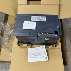 Amplificador de 11kW Trifásico 400V con Controlador de Motor Trifásico HG-JR11K1M4B Tipo Pulsado MR-J4-11KA4 11kW HG-JR11 - Product Image 1