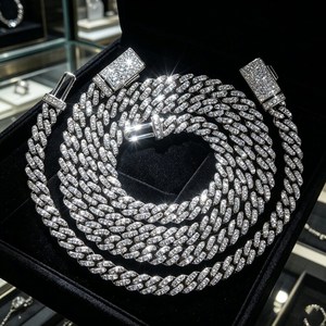 Cadena Cubana de Diamantes Moissanite de la Mejor Calidad para Regalos de Boda y Joyería de Aniversario Disponible a Precio Directo de Fábrica - Product Image 6