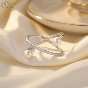 Anillo de doble perla entrelazada de diseño elegante y alta calidad, en oro blanco de 18 quilates con diamantes naturales incrustados, para uso diario. - Product Image 2