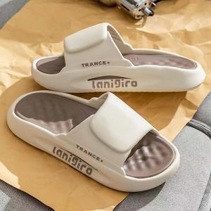 รองเท้าแตะคุณภาพสูง รองเท้าใส่ได้ทั้งนอกบ้านและในบ้าน พื้นนุ่ม กันลื่น สำหรับผู้ชายและผู้หญิง รองเท้าแตะแบบสวม รองเท้าแตะพีวีซี รองเท้าแตะแบบปรับแต่งได้ - Product Image 5