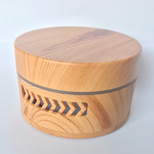 Diffuseur d'air de voiture Nagomi, grain de bois rond, humidificateur d'arômes pour tableau de bord, fonctionnement mécanique, alimentation par piles sèches - Product Image 4