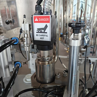 Machine de remplissage et de scellage automatique de tubes souples laminés en plastique par ultrasons NF-40A