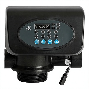 Vanne de contrôle multiport automatique F65P1 F65P3 2m³/h, tête de réservoir FRP pour filtre adoucisseur d'<span class=keywords><strong>eau</strong></span> à montage supérieur pour traitement de l'<span class=keywords><strong>eau</strong></span> - Product Image 1