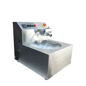 Automatische Verwarming Continu Roeren Chocolade Spray Coating Chocolade Smeltmachine Chocolade Tempermachine