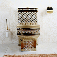 Vente en gros de salle de bain de style royal Placard à eau de luxe en or Marchandises sanitaires plaquées or Cuvette de toilette une pièce Ensemble de toilette en céramique