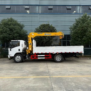 Grúa hidráulica china Isuzu 4x2 de 5 toneladas montada en camión con bomba hidráulica y camión a la venta - Product Image 1