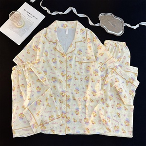 <span class=keywords><strong>Pigiama</strong></span> da <span class=keywords><strong>donna</strong></span> YCH estivo, nuovo stile in seta effetto nuvola, modello Instagram con gatto, maniche a tre quarti, pantaloni lunghi, set sottile a tre pezzi - Product Image 6