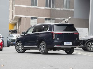 EXEED Lanyue C-DM 4WD, SUV hybride rechargeable (PHEV) avec une conduite tout-terrain fiable - Product Image 5