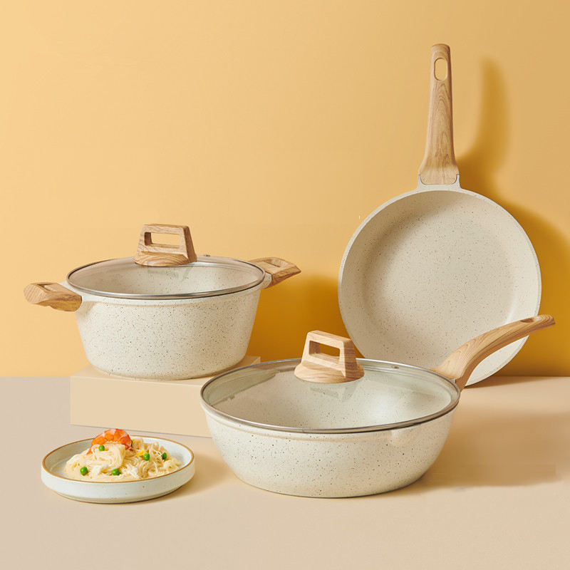 Ensemble comprenant : marmite 24 cm + poêle à frire 26 cm + wok 30 cm