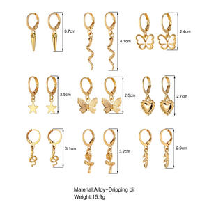 Boucles d'oreilles pendantes tendance, 9 paires, en alliage de zinc plaqué or pour femmes, design papillon, étoile, cœur, fleur - Product Image 1