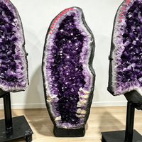 rouge naturel en gros, pierres précieuses, cristaux minéraux, spécimens de cristal, cristal brut en grappe pour la décoration