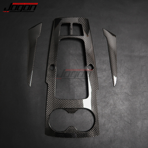 Garniture intérieure de panneau de changement de vitesse en fibre de carbone pour <span class=keywords><strong>Audi</strong></span> <span class=keywords><strong>A3</strong></span> 8V S3 RS3 2014-2017 2018 <span class=keywords><strong>2019</strong></span> - Product Image 3